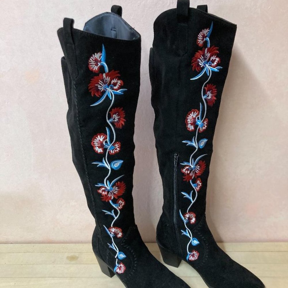 Carlos Santana Boots, size 8.5M